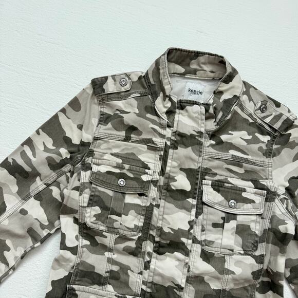 Kensie Jeans Camo Utility Zip Up Jacket Cargo Pockets, Size Medium - Picture 2 of 7